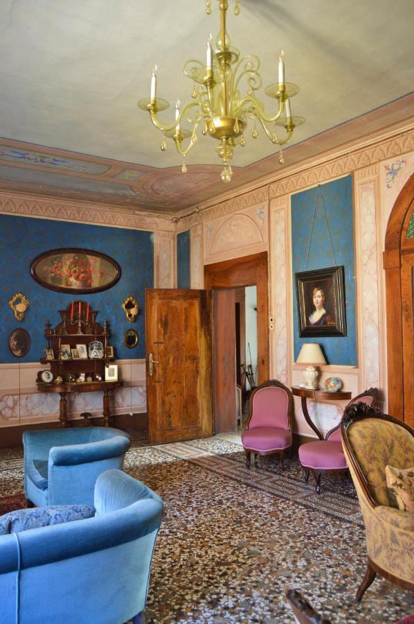 Palazzetto Scodellari *